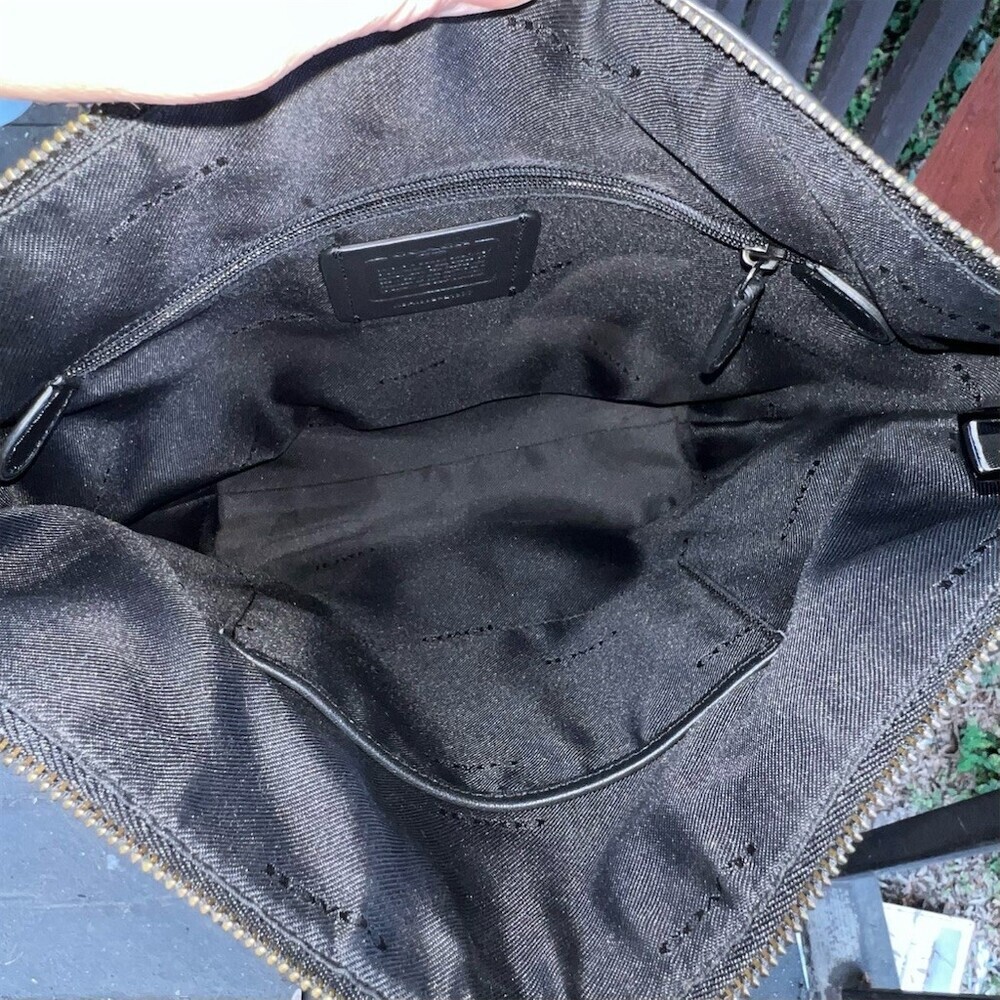 VINTAGE COACH Black Leather Shoulder Bag with Gunmetal Hardware 21377 AUTHENTIC - Picture 9 of 10